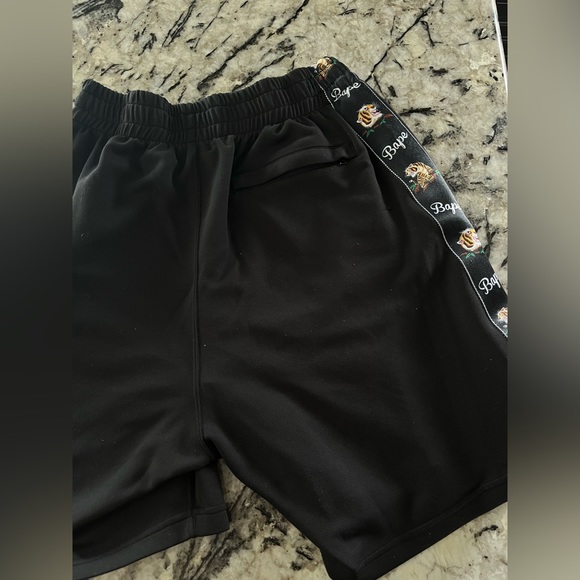 Bape Tiger Shorts - Picture 2 of 4